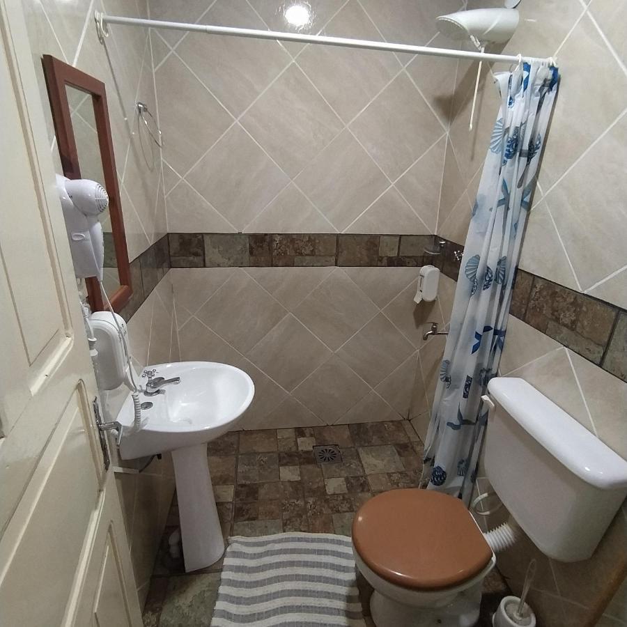 Hostel Guazu Puerto Iguazu Luaran gambar